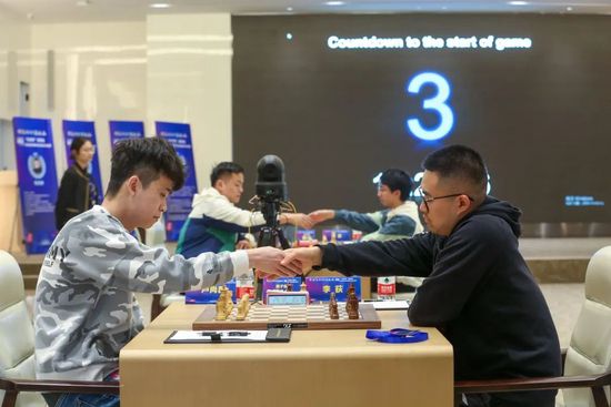 亚洲欧美日韩国产综合专区